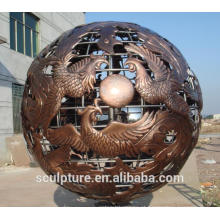 Escultura de cobre grande esfera